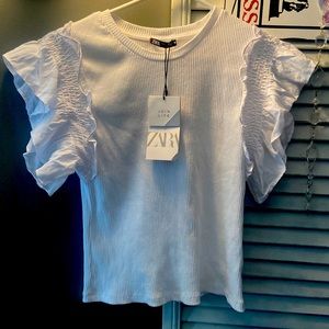 ZARA NWT flouncy sleeve white tshirt top